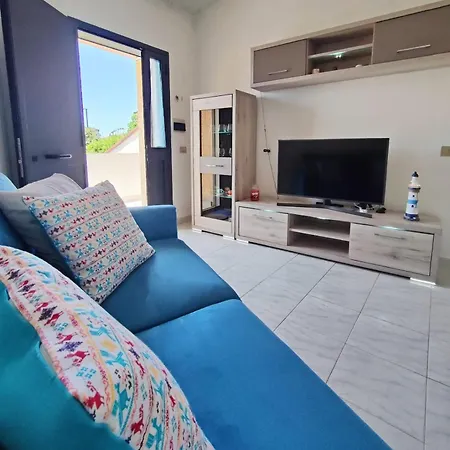 Il Nido Azzurro Apartment *